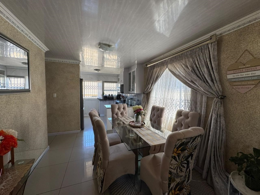 3 Bedroom Property for Sale in Amalinda Eastern Cape